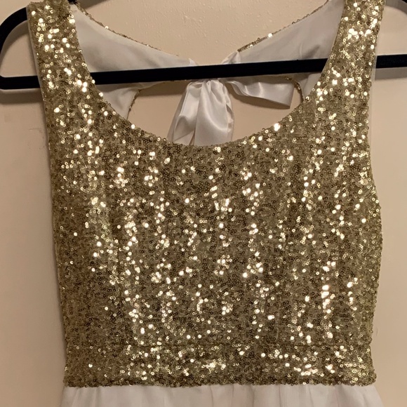 Gold Sequence Bodice with a White Satin, Tulle - Picture 3 of 8